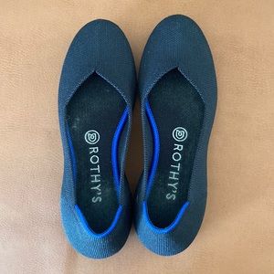 rothy’s black classic flats